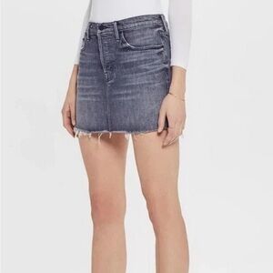 MOTHER SUPERIOR The Vagabond Mini Fray Medal To The Medal Gray Denim Skirt 25